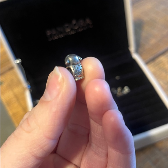 Silver Girl Charm Pandora - Picture 2 of 4